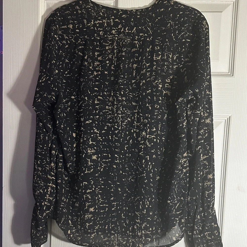 Black and Cream Converse Women's Top - Picture 9 of 10
